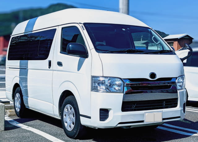 マイクロバス